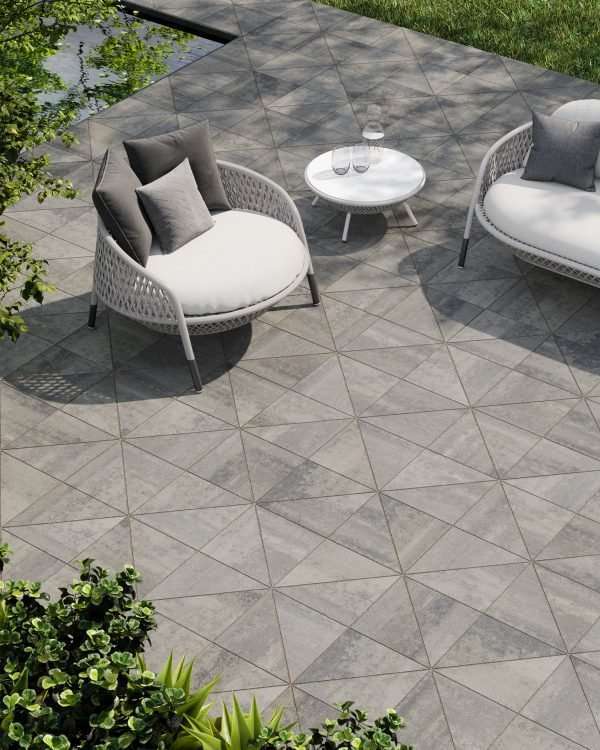 Industria Triangle *NOUVEAUTÉ* - SUR COMMANDE